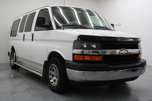 Chevrolet Express Overland 4X4 Passenger Van