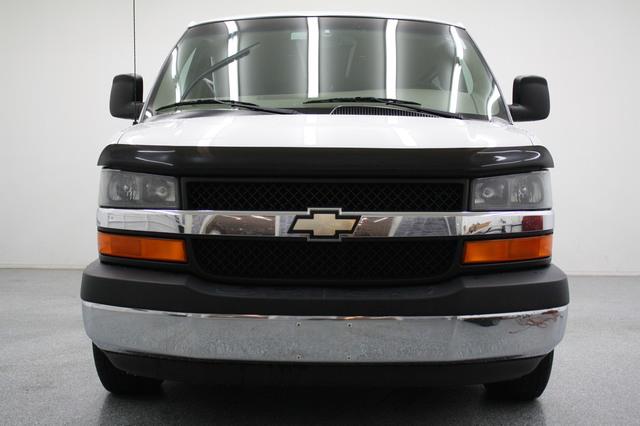 Chevrolet Express 2003 photo 3