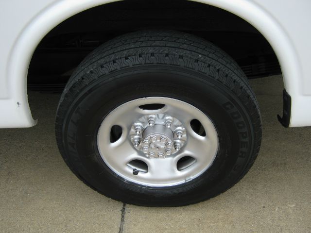 Chevrolet Express 2003 photo 7