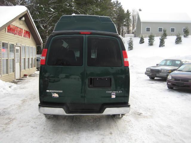 Chevrolet Express 2003 photo 3