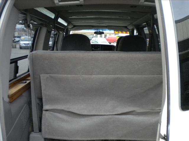 Chevrolet Express 2003 photo 4