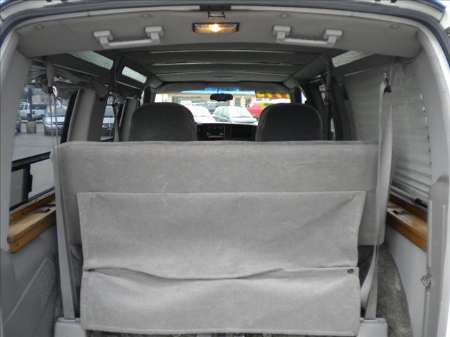 Chevrolet Express 2003 photo 5