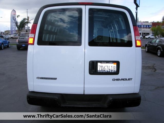 Chevrolet Express 2003 photo 3