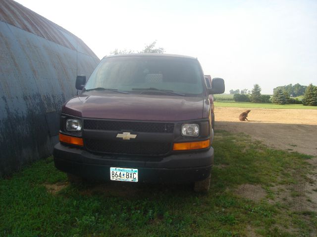 Chevrolet Express 2003 photo 3