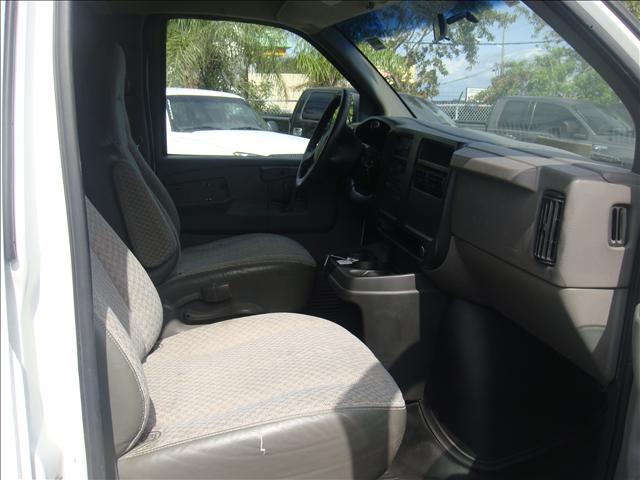 Chevrolet Express 2003 photo 1