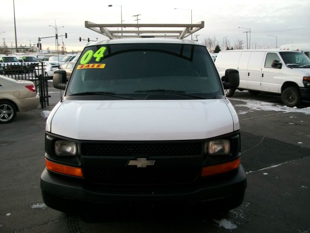 Chevrolet Express 2004 photo 1