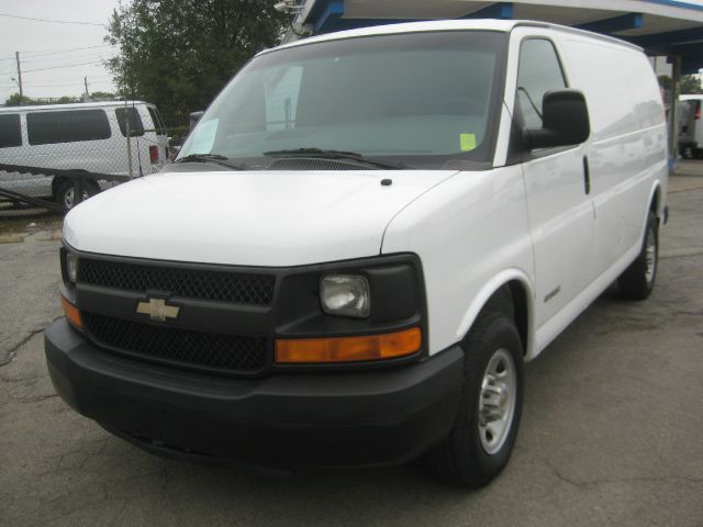 Chevrolet Express 2004 photo 4