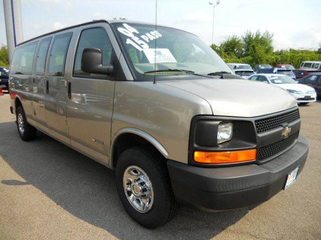 Chevrolet Express 2004 photo 3