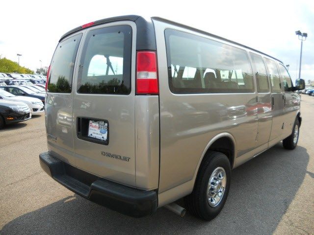 Chevrolet Express 2004 photo 4