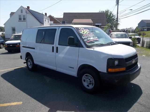Chevrolet Express 2004 photo 3