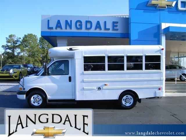 Chevrolet Express 2004 photo 2