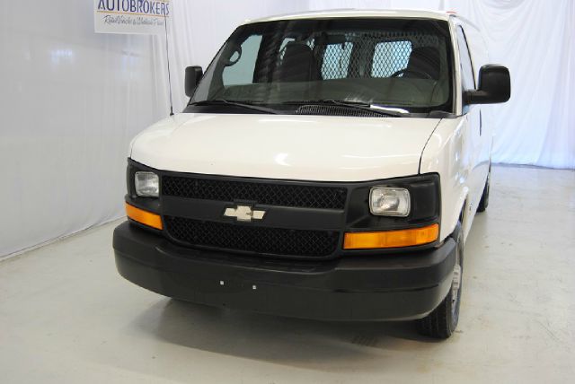 Chevrolet Express 2004 photo 3
