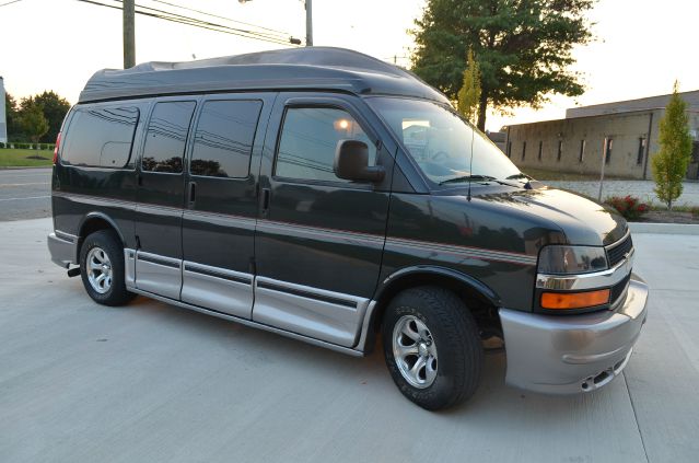 Chevrolet Express 2004 photo 4