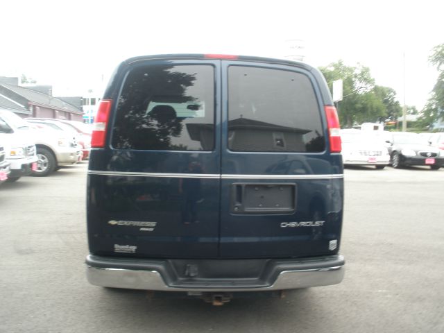 Chevrolet Express 2005 photo 1
