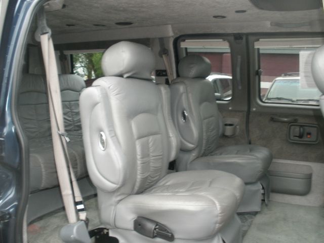 Chevrolet Express 2005 photo 3