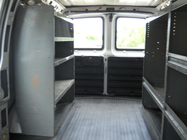 Chevrolet Express 2005 photo 12