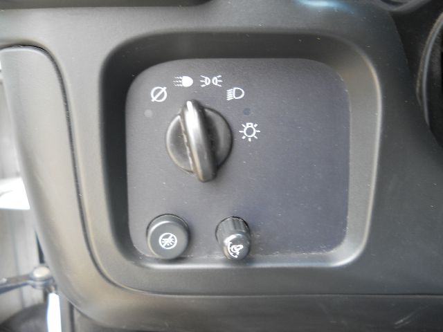 Chevrolet Express 2005 photo 26