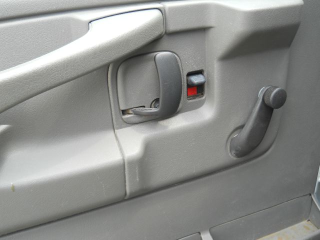 Chevrolet Express 2005 photo 27