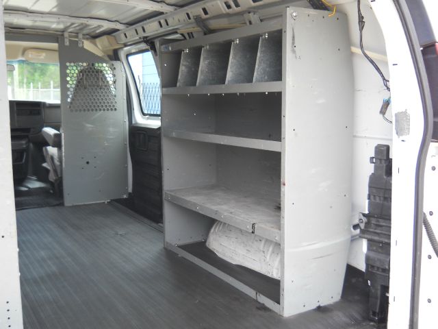 Chevrolet Express 2005 photo 28