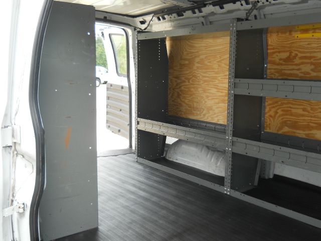 Chevrolet Express 2005 photo 36