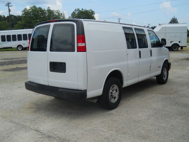 Chevrolet Express 2005 photo 38