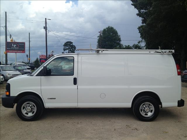 Chevrolet Express Coupe 4D Passenger Van