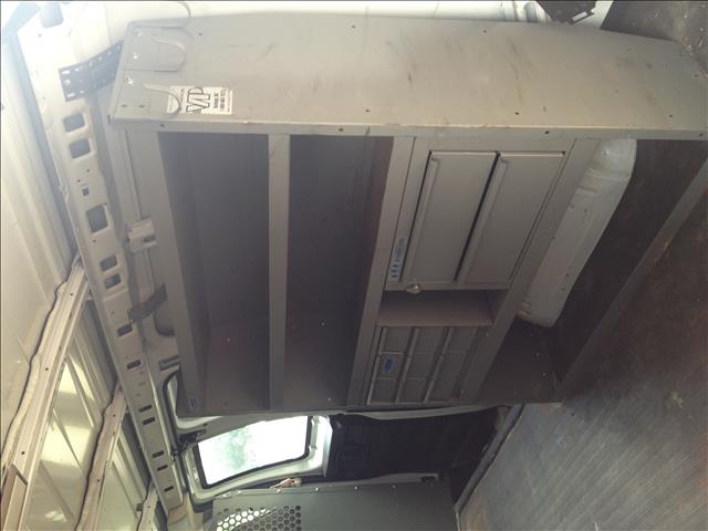 Chevrolet Express 2005 photo 2