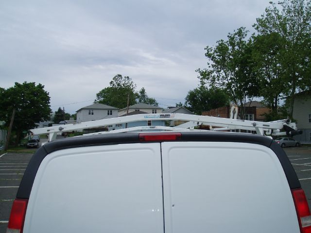 Chevrolet Express Coupe 4D Passenger Van