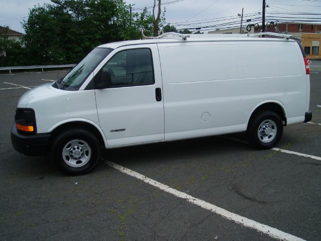 Chevrolet Express 2006 photo 21