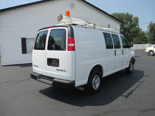 Chevrolet Express Coupe 4D Passenger Van