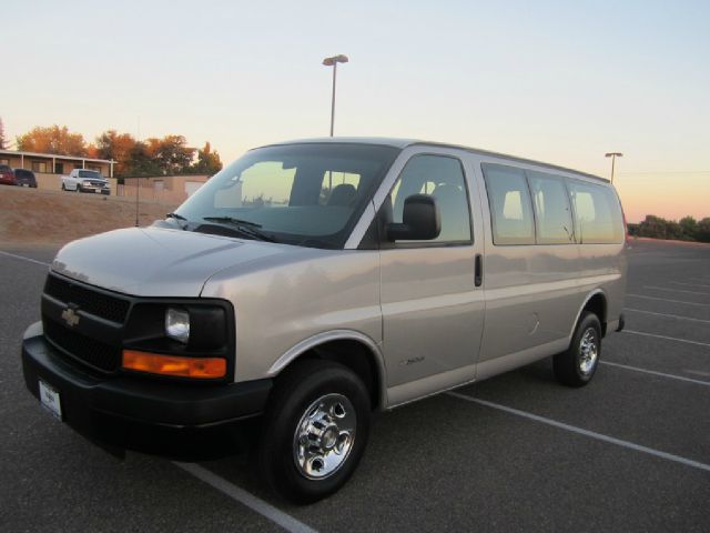 Chevrolet Express LS 4X4 Passenger Van