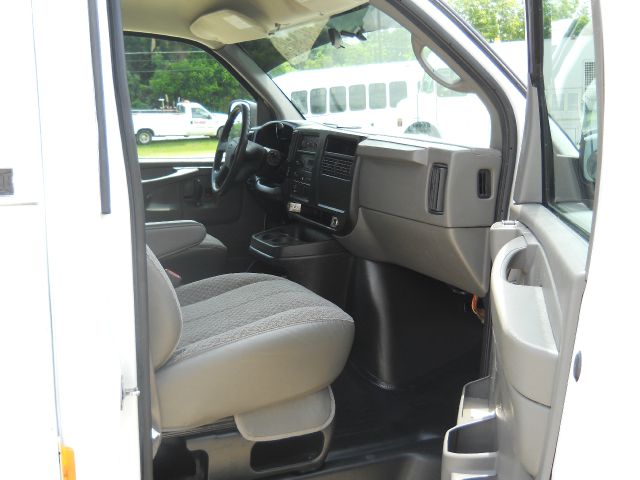 Chevrolet Express 2006 photo 14