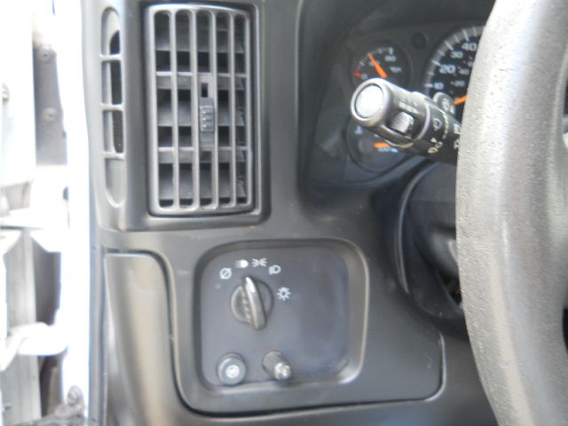 Chevrolet Express 2006 photo 27