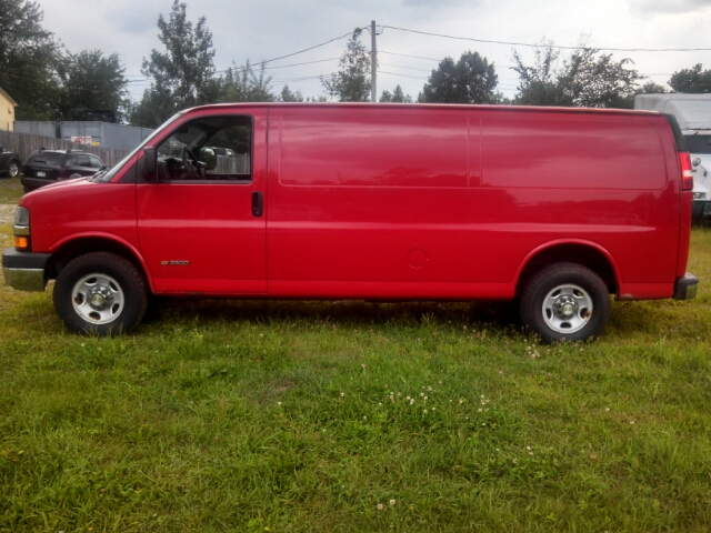 Chevrolet Express 2006 photo 2
