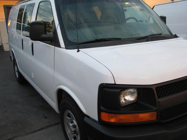 Chevrolet Express 2006 photo 3