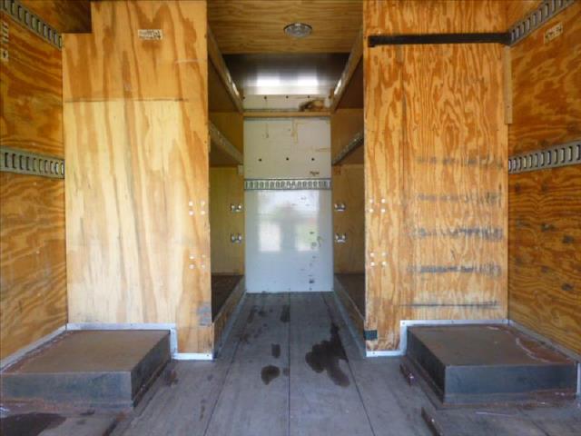 Chevrolet Express 2006 photo 12