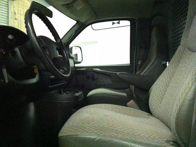 Chevrolet Express 2006 photo 19