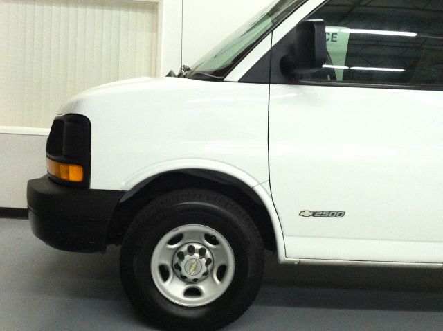 Chevrolet Express 2006 photo 9