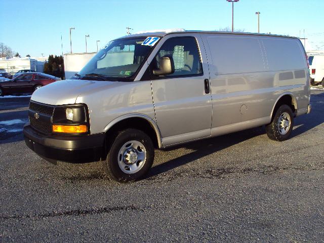 Chevrolet Express Base Passenger Van