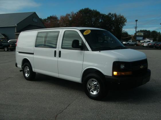 Chevrolet Express Base Passenger Van