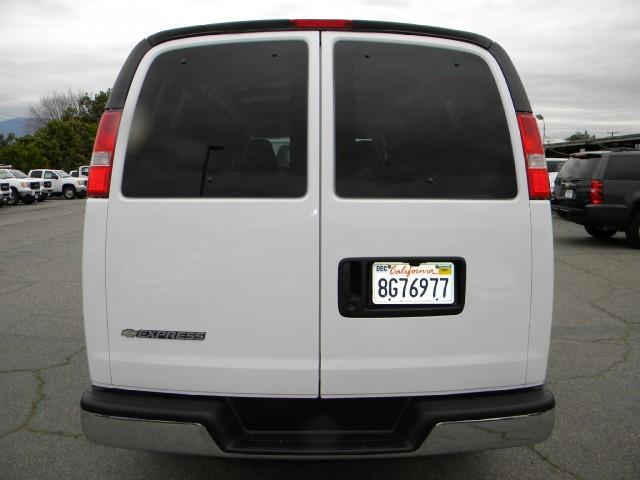 Chevrolet Express 2007 photo 4