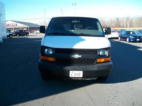 Chevrolet Express 2007 photo 2