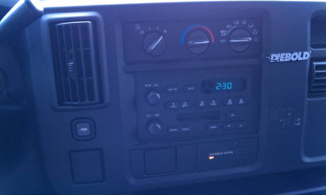 Chevrolet Express 2007 photo 2