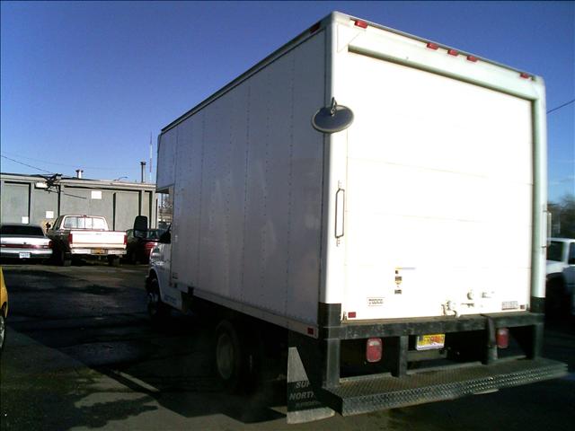 Chevrolet Express 2007 photo 2