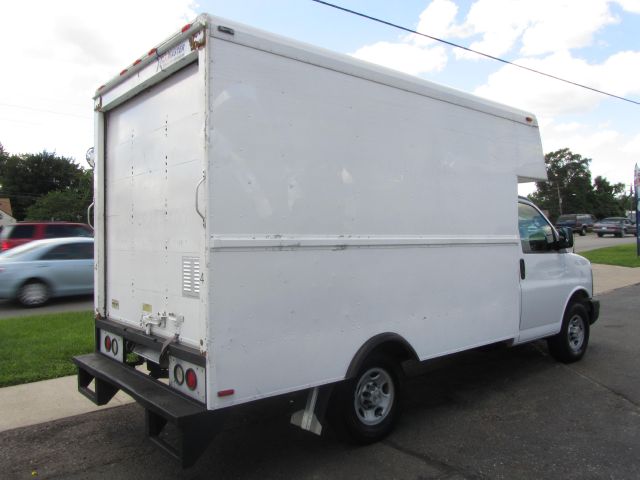 Chevrolet Express 2007 photo 2