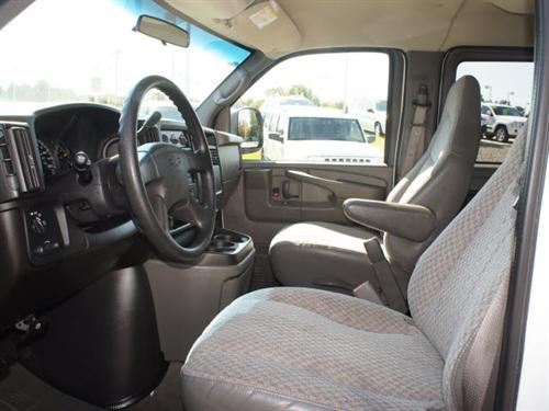 Chevrolet Express 2007 photo 2