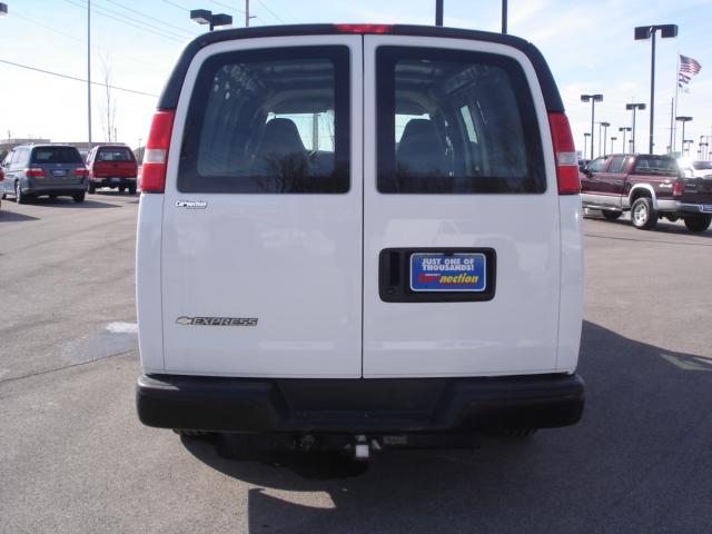 Chevrolet Express 2007 photo 3