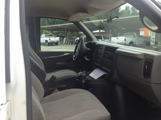 Chevrolet Express 2007 photo 2