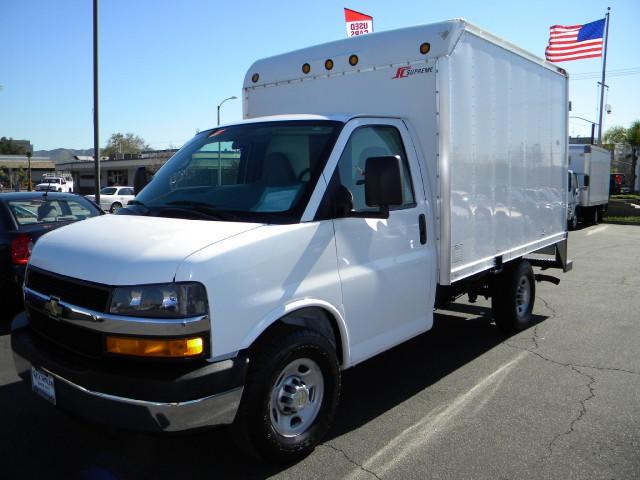 Chevrolet Express Limited Edition 4WD Passenger Van