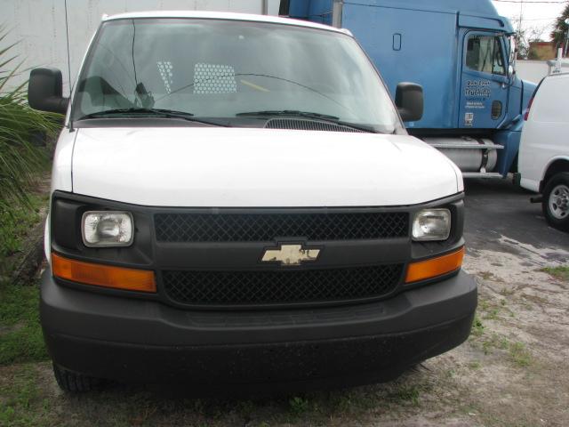 Chevrolet Express Base Cargo Van